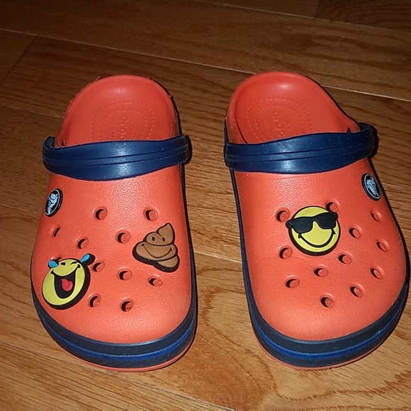 emoji clogs